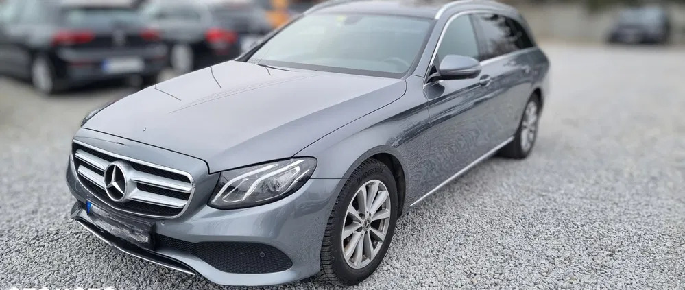 Mercedes-Benz Klasa E cena 98900 przebieg: 199800, rok produkcji 2018 z Wojkowice małe 667